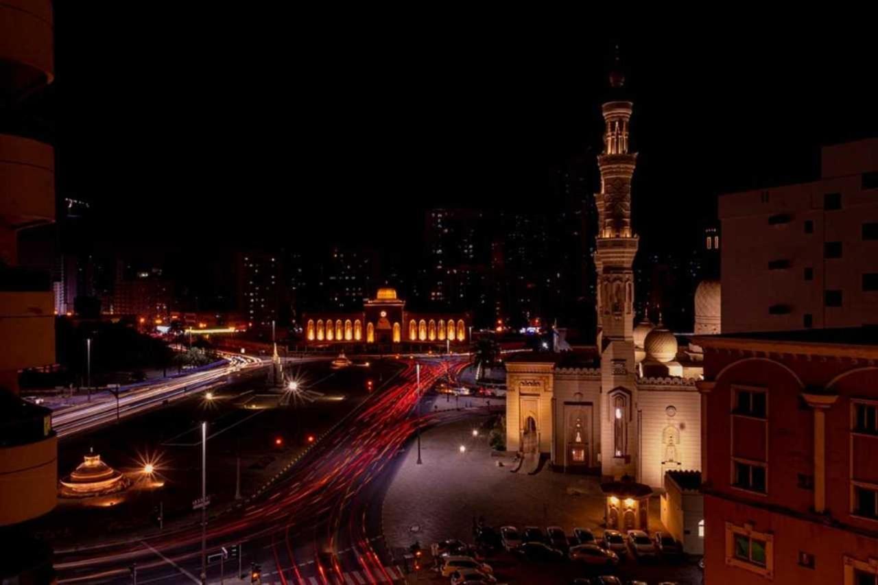 Sharjah Plaza Hotel Exterior photo